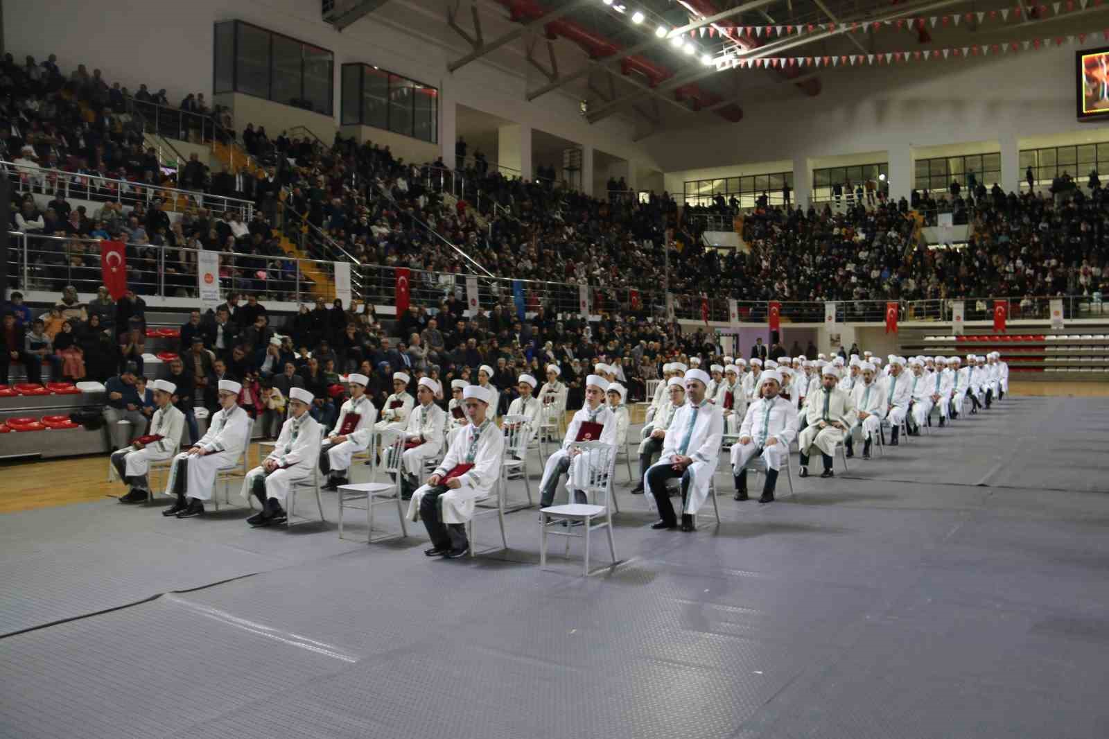 Erbaş, dünya müslümanlarına ve vicdanlı tüm insanlara seslendi
