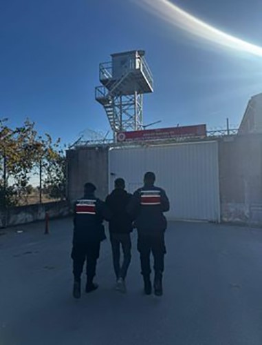 Kırklareli&rsquo;nde aranması olan 33 ş&uuml;pheli yakalandı
