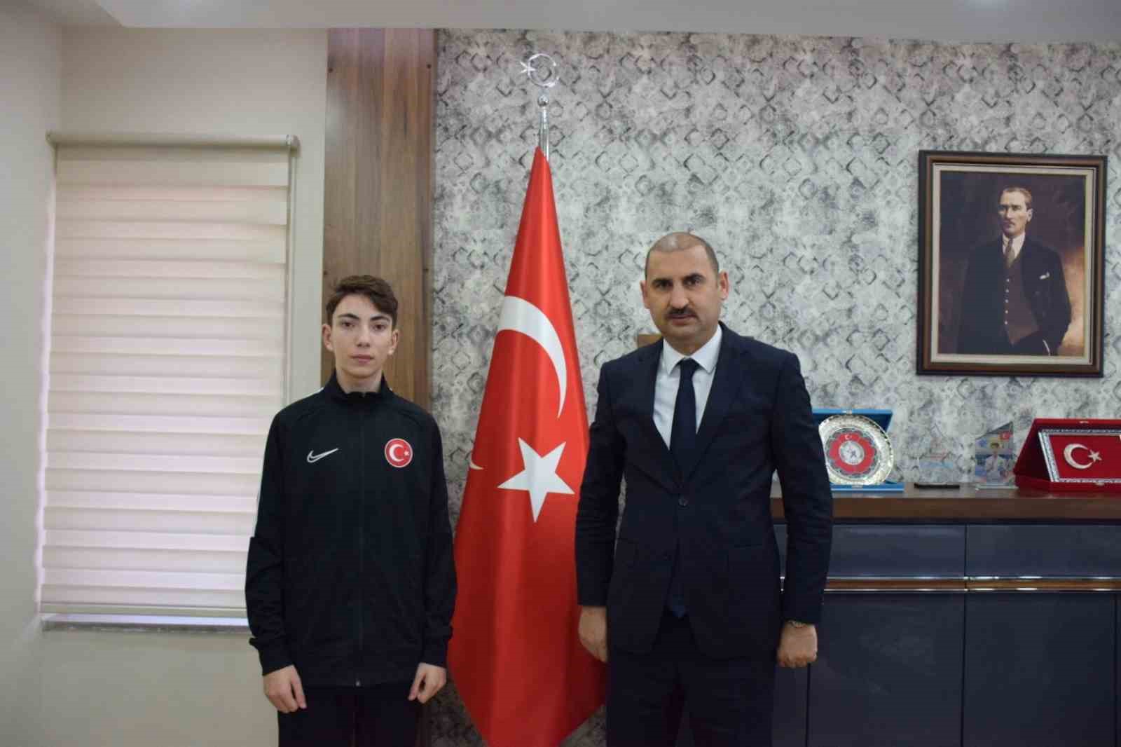 Bilecikli sporcu D&uuml;nya 3.&rsquo;&uuml;nc&uuml;s&uuml; oldu

