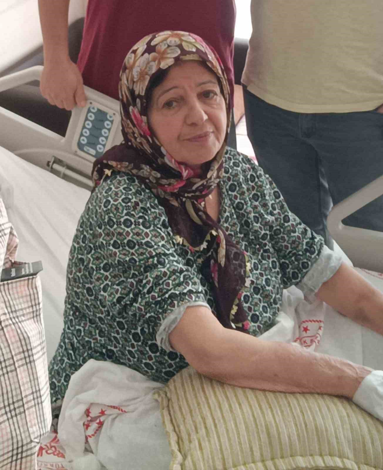 Yaşlı kadın evinde &ouml;l&uuml; bulundu
