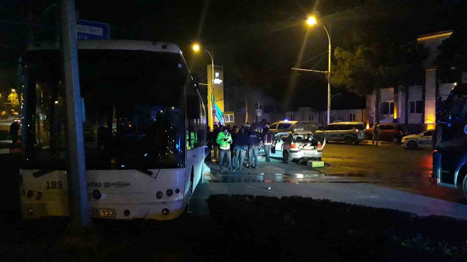 Malatya’da halk otobüsü ile otomobil çarpıştı: 1 ölü
