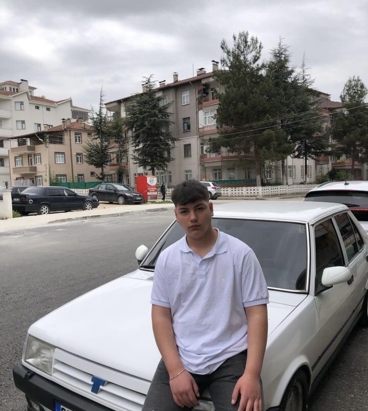 Alkoll&uuml; s&uuml;r&uuml;c&uuml;n&uuml;n tahliyesi protesto edildi
