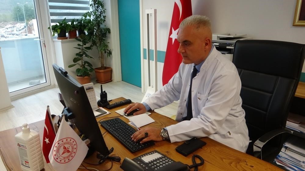 Başhekim Prof. Dr. Togan: &quot;Havalar soğudu, üst solunum yolu enfeksiyonları arttı&quot;