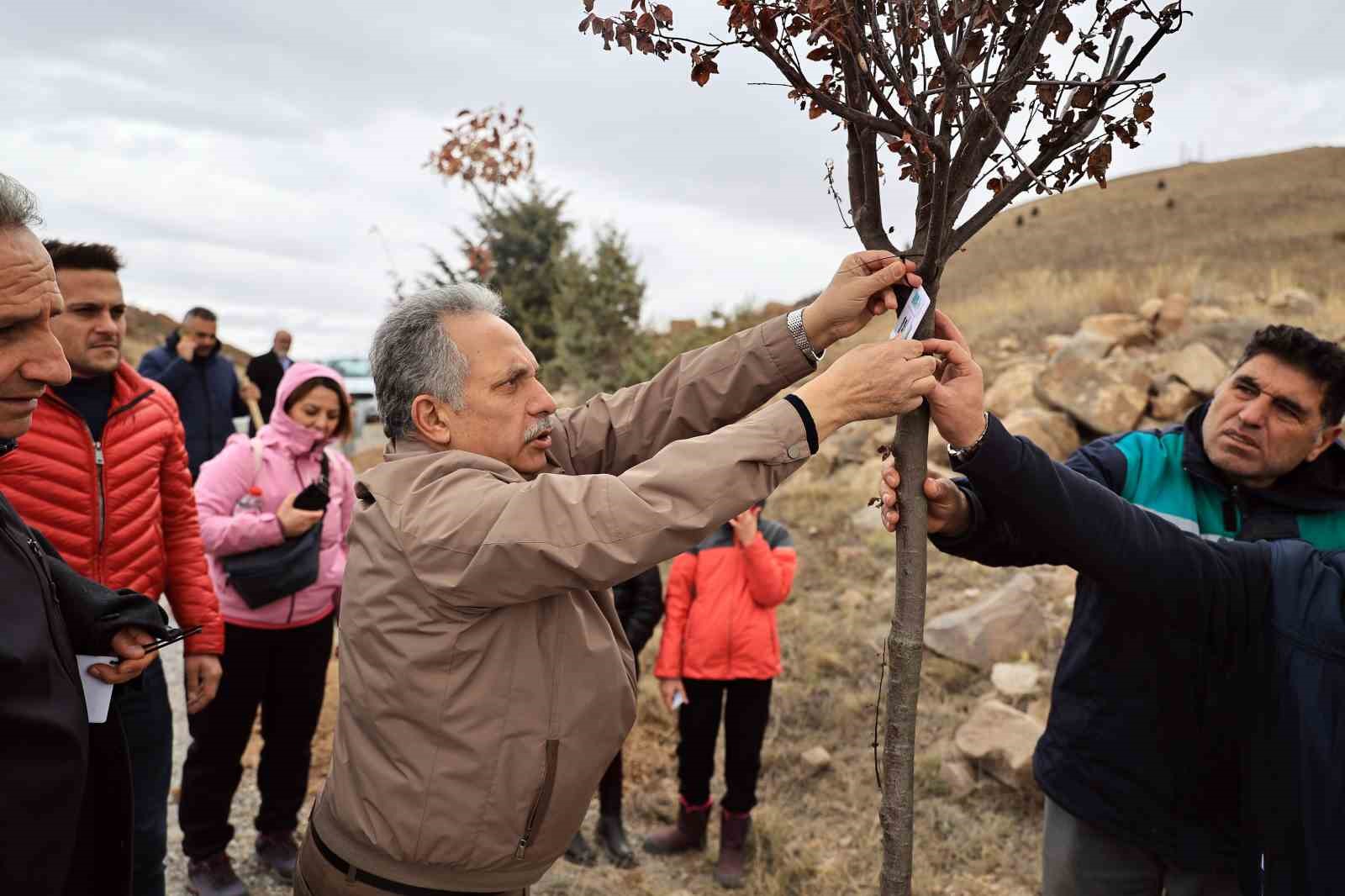 Başkan Yalçın: “Her karış toprağın kıymetini biliyoruz”