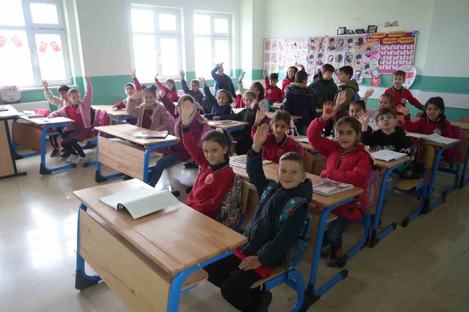 Muş&rsquo;ta ilk ve orta&ouml;ğretim &ouml;ğrencileri i&ccedil;in birinci ara tatil sona erdi
