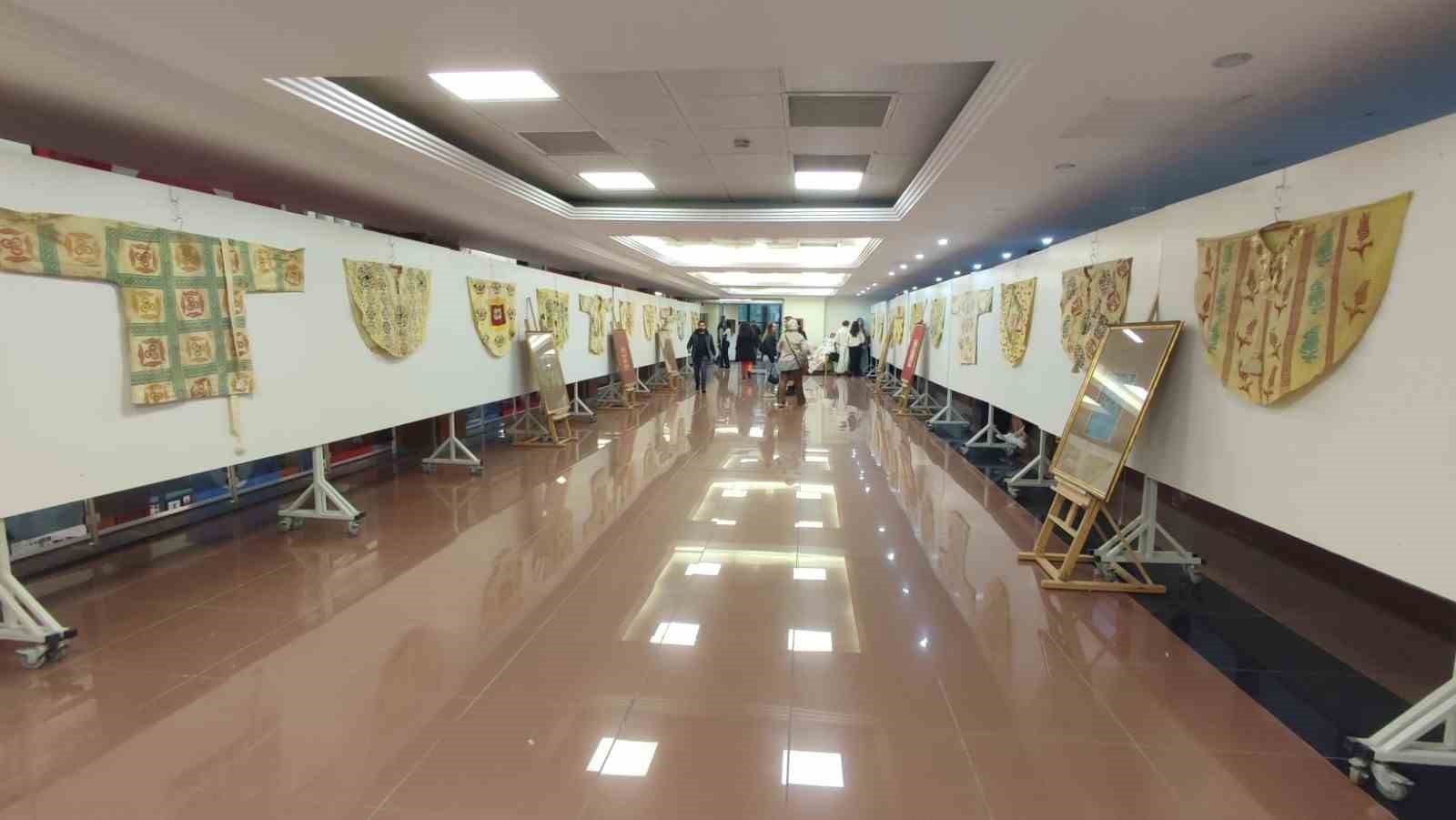 Osmanlı motifleri ve T&uuml;rk İslam sanatının ihtişamı g&ouml;r&uuml;c&uuml;ye &ccedil;ıktı
