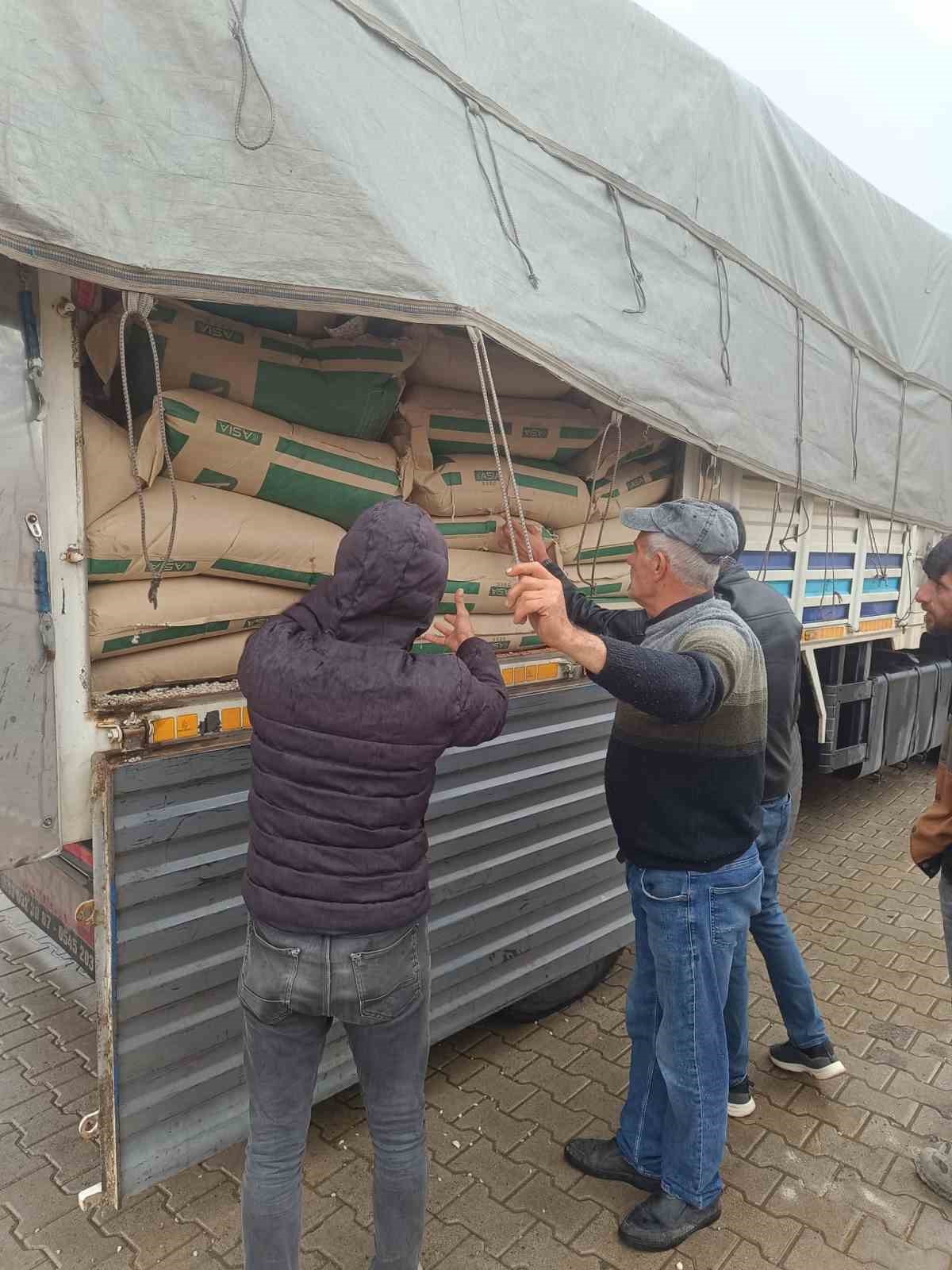 Dicle’de TAKE projesi ile çiftçilere 25 ton kırmızı mercimek tohumu dağıtıldı