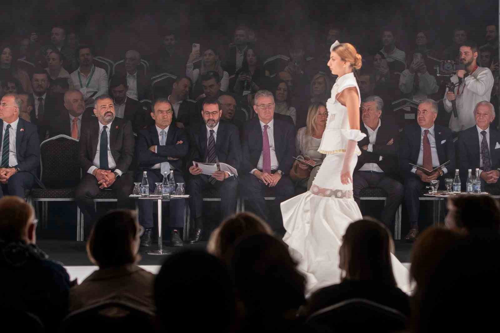 IF Wedding Fashion İzmir’e görkemli açılış
