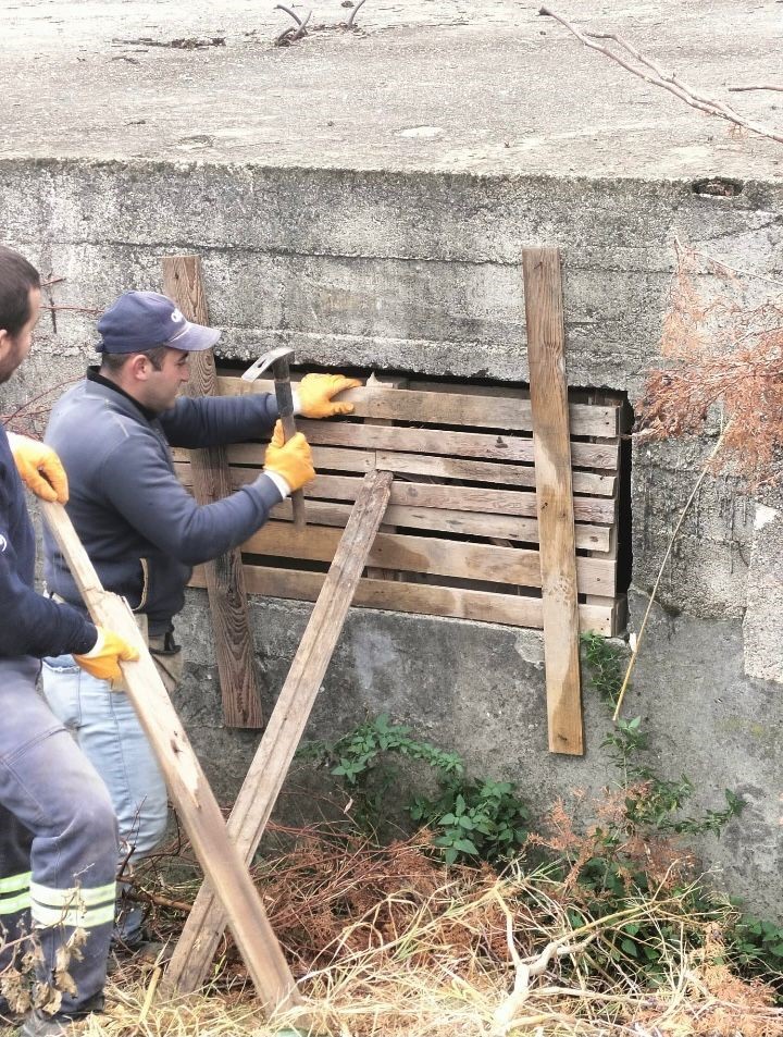 Babaeski’de metruk binalar yıkılıyor
