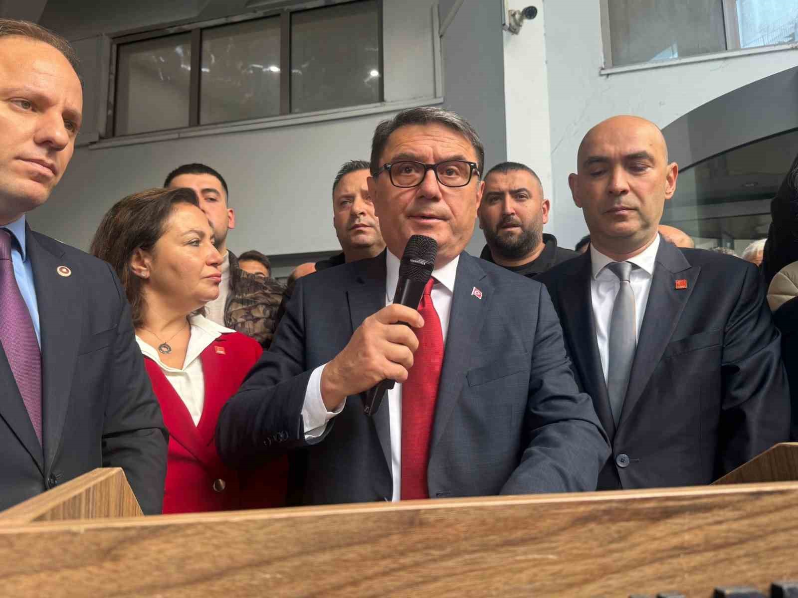 Zonguldak Belediye Başkanı Erdem&rsquo;e hakaret iddiasıyla 1 kişi tutuklandı
