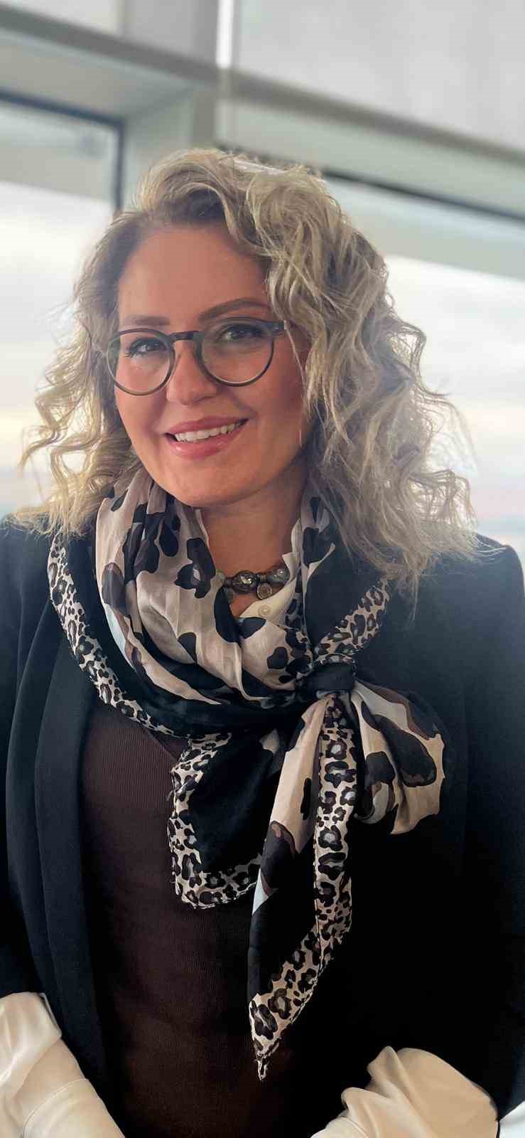 Merkezefendi&rsquo;den minik okuyucular i&ccedil;in &uuml;nl&uuml; yazarla interaktif seminer
