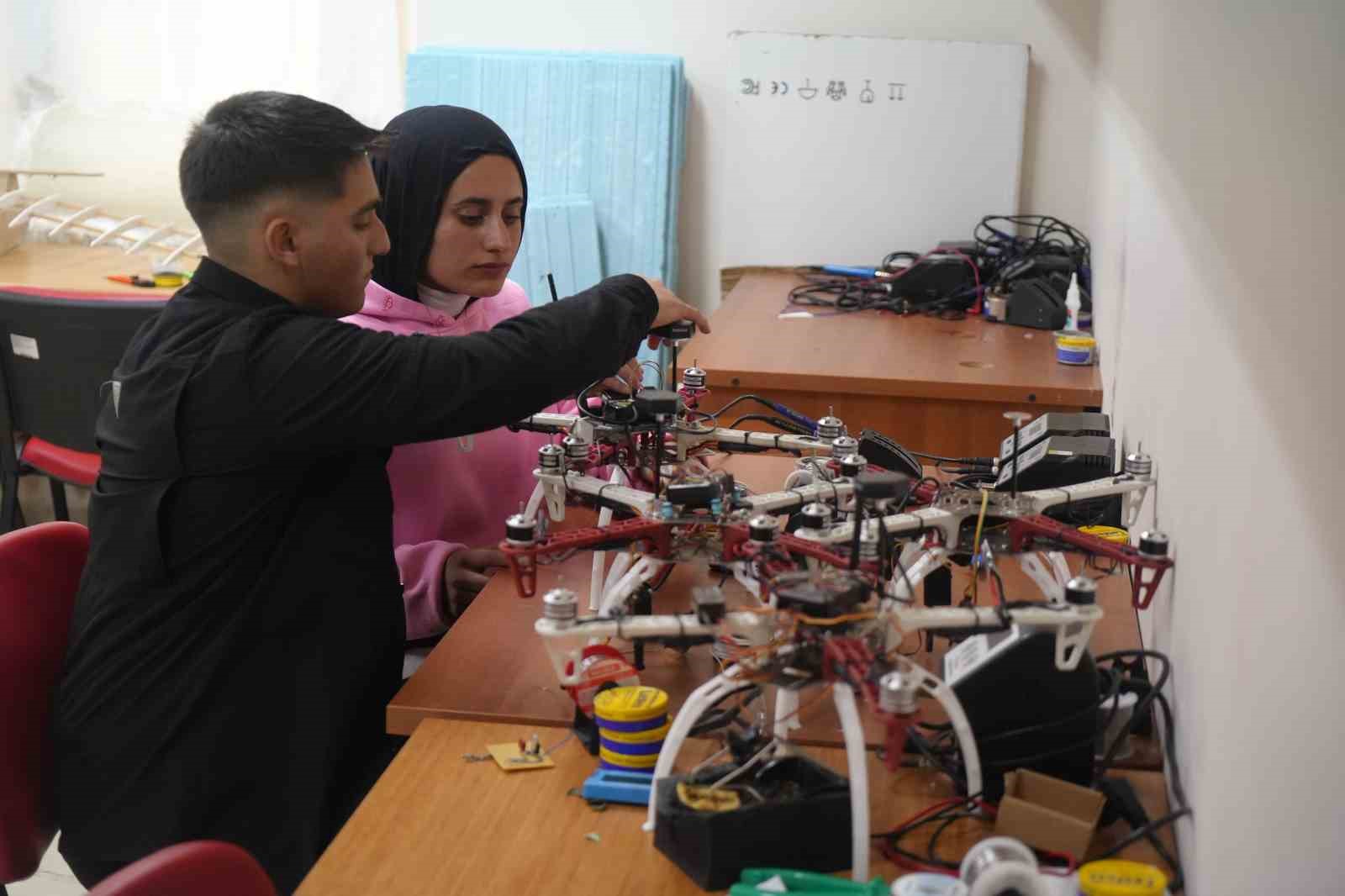 Gen&ccedil; girişimci Sedat Subaşı&rsquo;ndan yerli SİHA projesi
