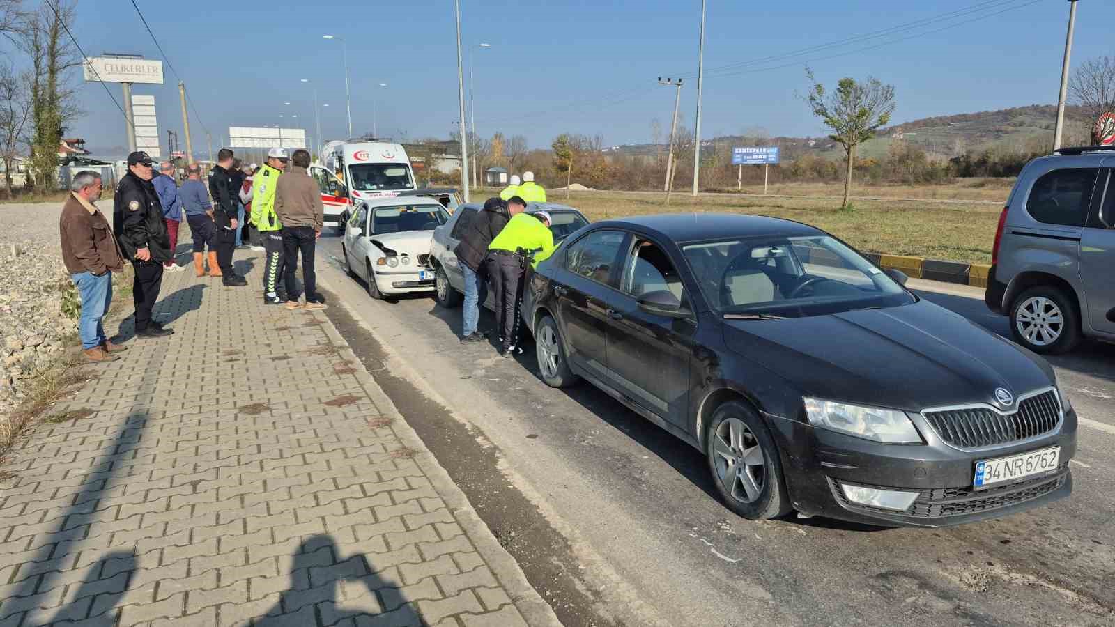 Bartın’da zincirleme kaza: 3 yaralı