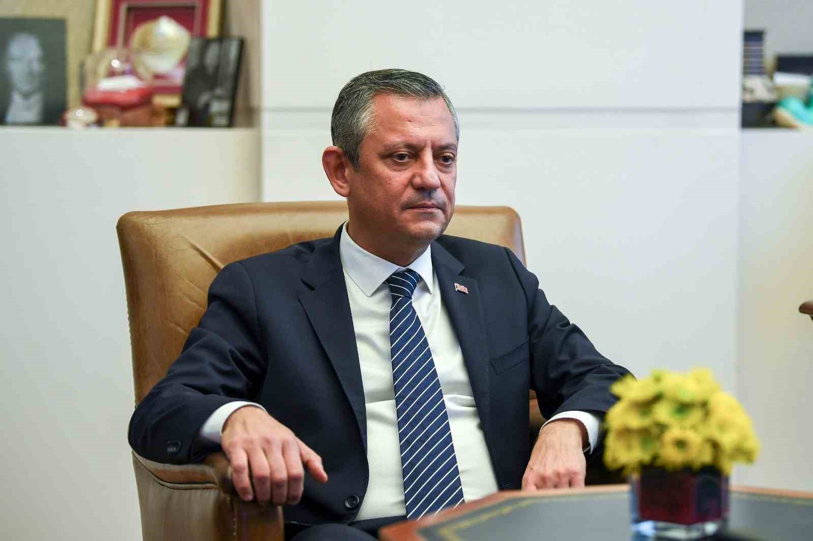 CHP Genel Başkanı &Ouml;zel, Ekrem İmamoğlu&rsquo;nu kabul etti
