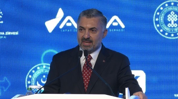 Bakan Göktaş: “Yapay zeka sistemlerinde etik ve kapsayıcı yaklaşımlar benimsenmesi gerektiğine inanıyoruz”
