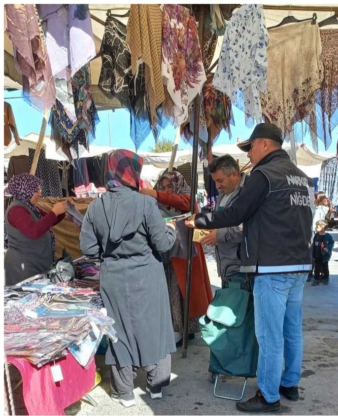 Niğde polisi vatandaşları bilgilendirdi
