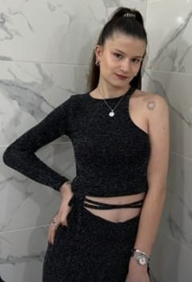 Kaza sonrası beyin &ouml;l&uuml;m&uuml; ger&ccedil;ekleşen 19 yaşındaki Fatma&rsquo;nın organları 4 hastaya umut oldu
