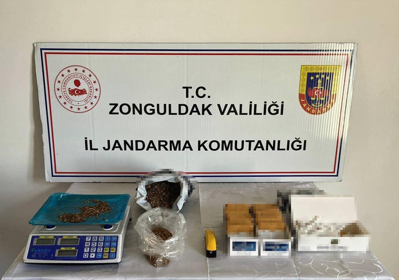 Jandarmadan ka&ccedil;ak t&uuml;t&uuml;n operasyonu
