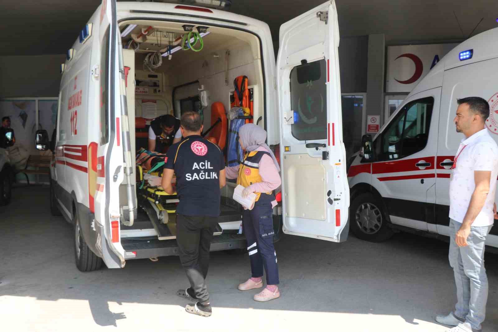 Erzincan’da trafik kazası: 1 ölü, 3 yaralı