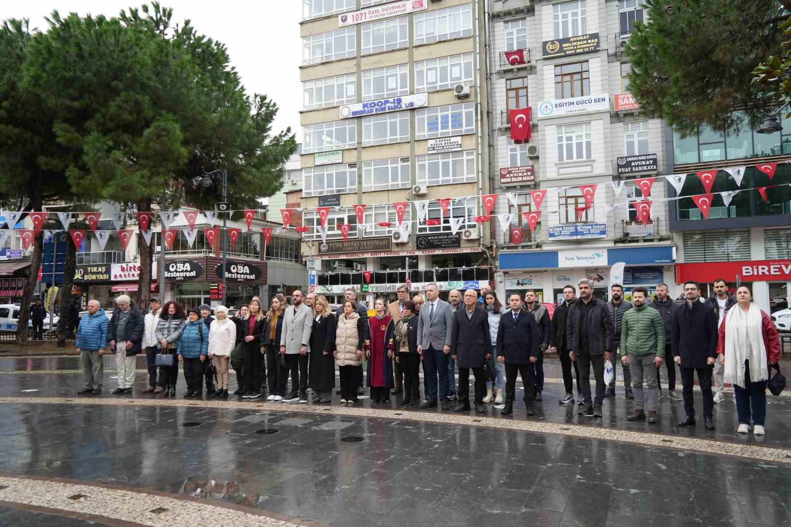 Diş Hekimleri Günü
