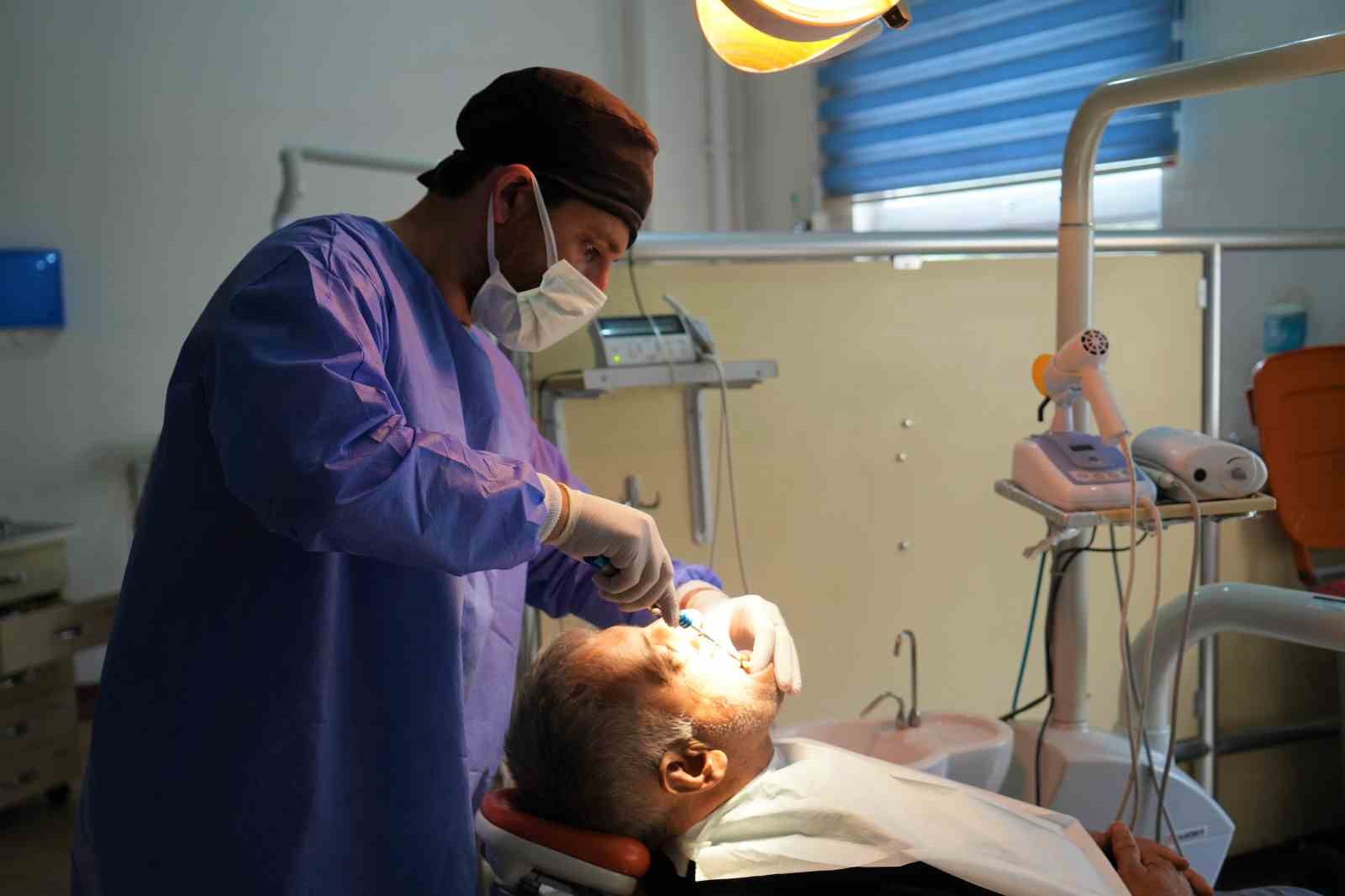 Diş Hekimi Varlık: “Diş sağlığı tüm vücudu etkiliyor”