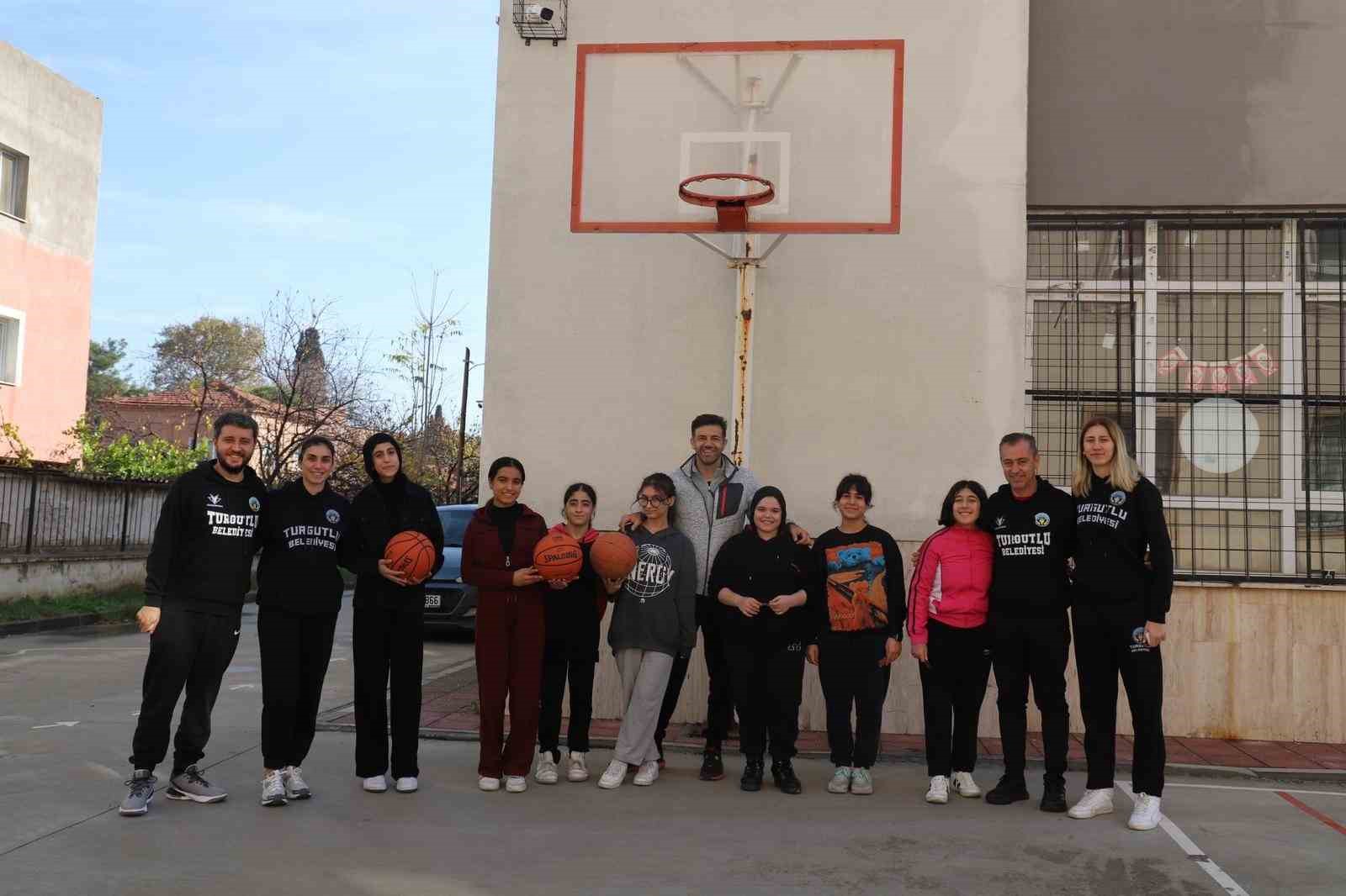 Turgutlu Belediyespor’dan sosyal sorumluluk projesi