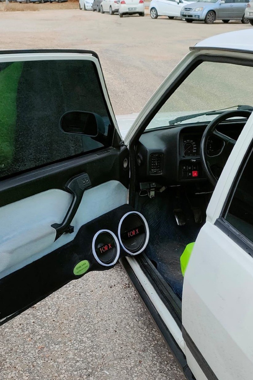 Isparta&rsquo;da trafik kurallarını hi&ccedil;e sayan s&uuml;r&uuml;c&uuml; yakalandı
