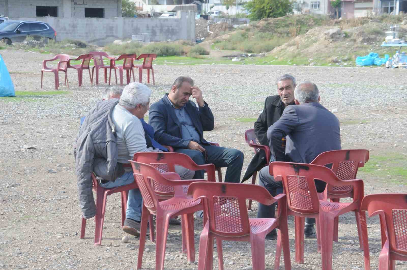 Dicle Nehrinde kaybolan genci arama çalışmaları sürüyor
