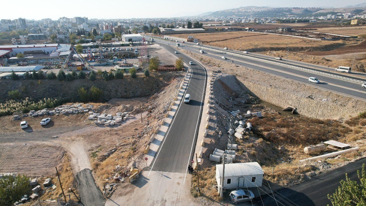 Alternatif yol trafiğe açıldı