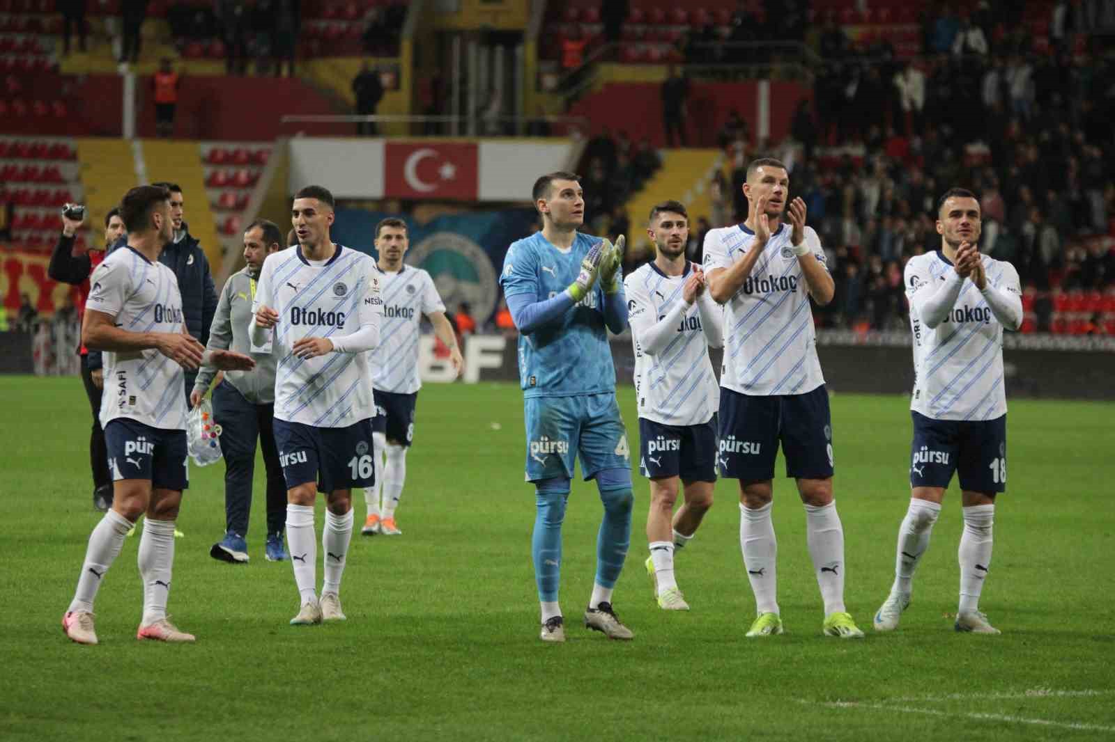 Fenerbahçe’den ligde üst üste 4. galibiyet
