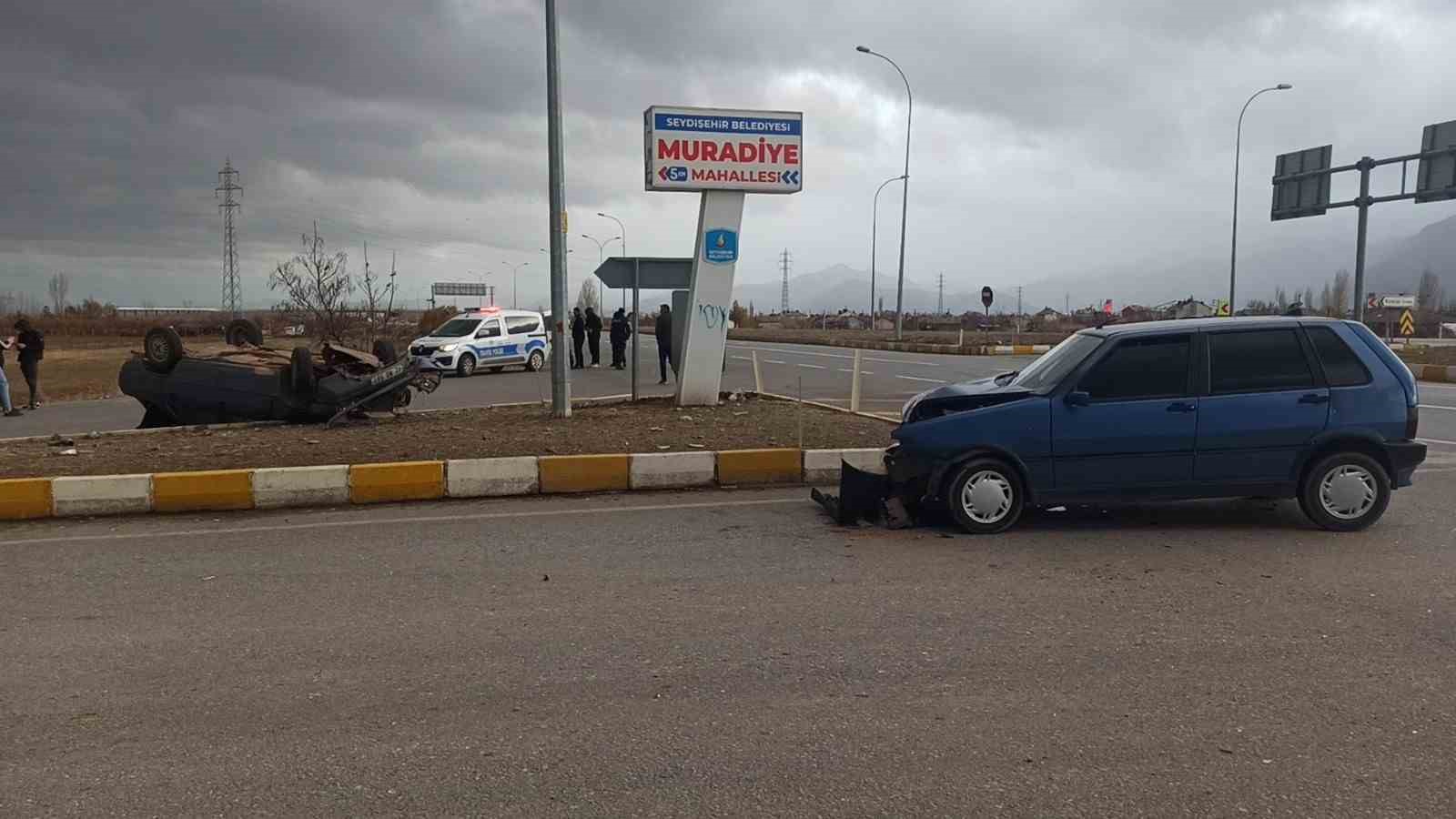 Konya’da iki otomobil çarpıştı: 1 yaralı