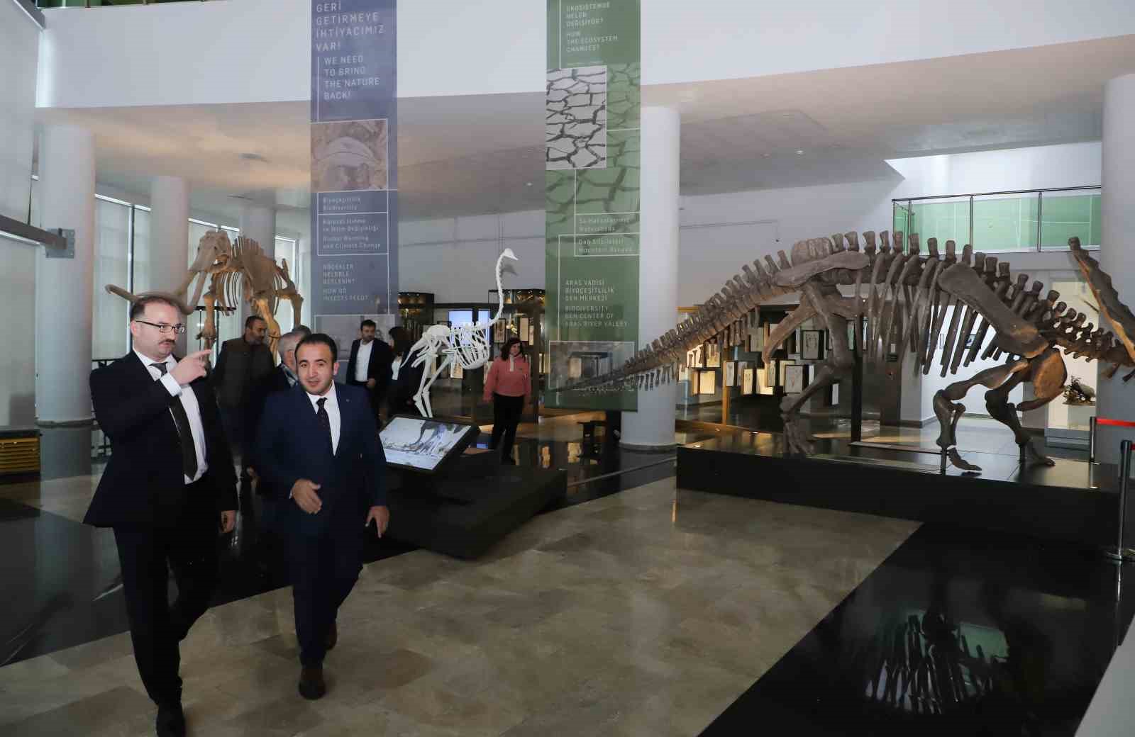 Atat&uuml;rk &Uuml;niversitesi&rsquo;nde milli teknoloji at&ouml;lyesi kurulacak

