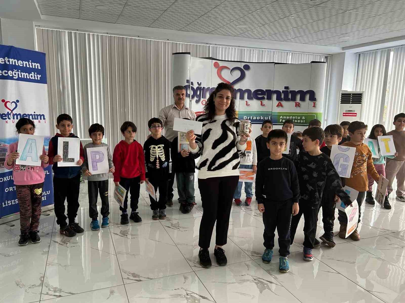 Minik y&uuml;reklerden Alpaslan&rsquo;a anlamlı destek
