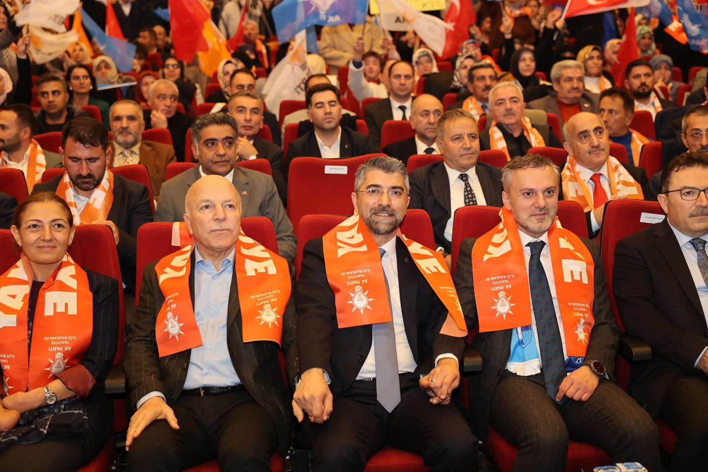 Ak Parti Yakutiye&rsquo;de kongre heyecanı
