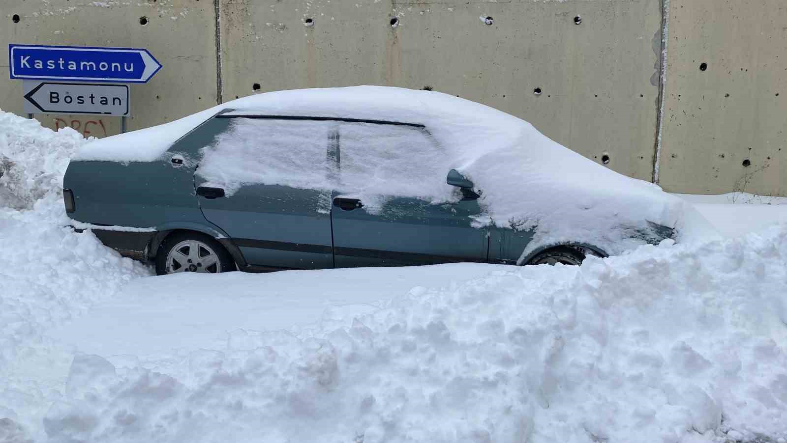 Ilgaz Dağı’nda kar kalınlığı 30 santimetreye ulaştı
