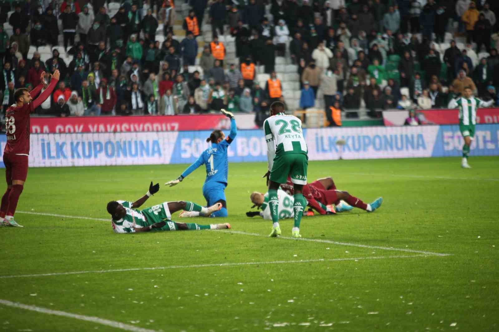 Trendyol Süper Lig: Konyaspor: 1 - Hatayspor: 1 (Maç sonucu)
