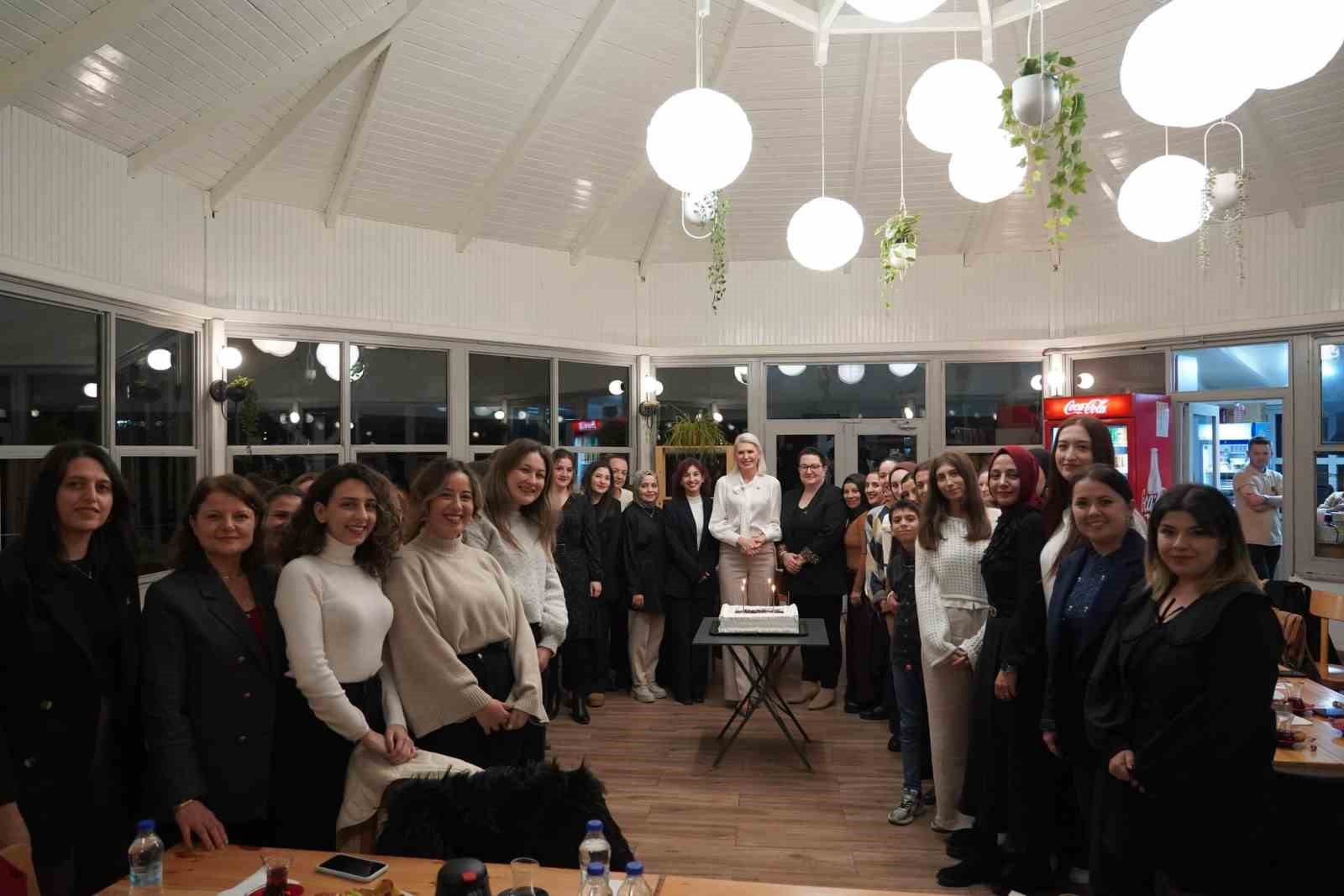 Başkan Subaşı&rsquo;ndan &ouml;ğretmenlere jest

