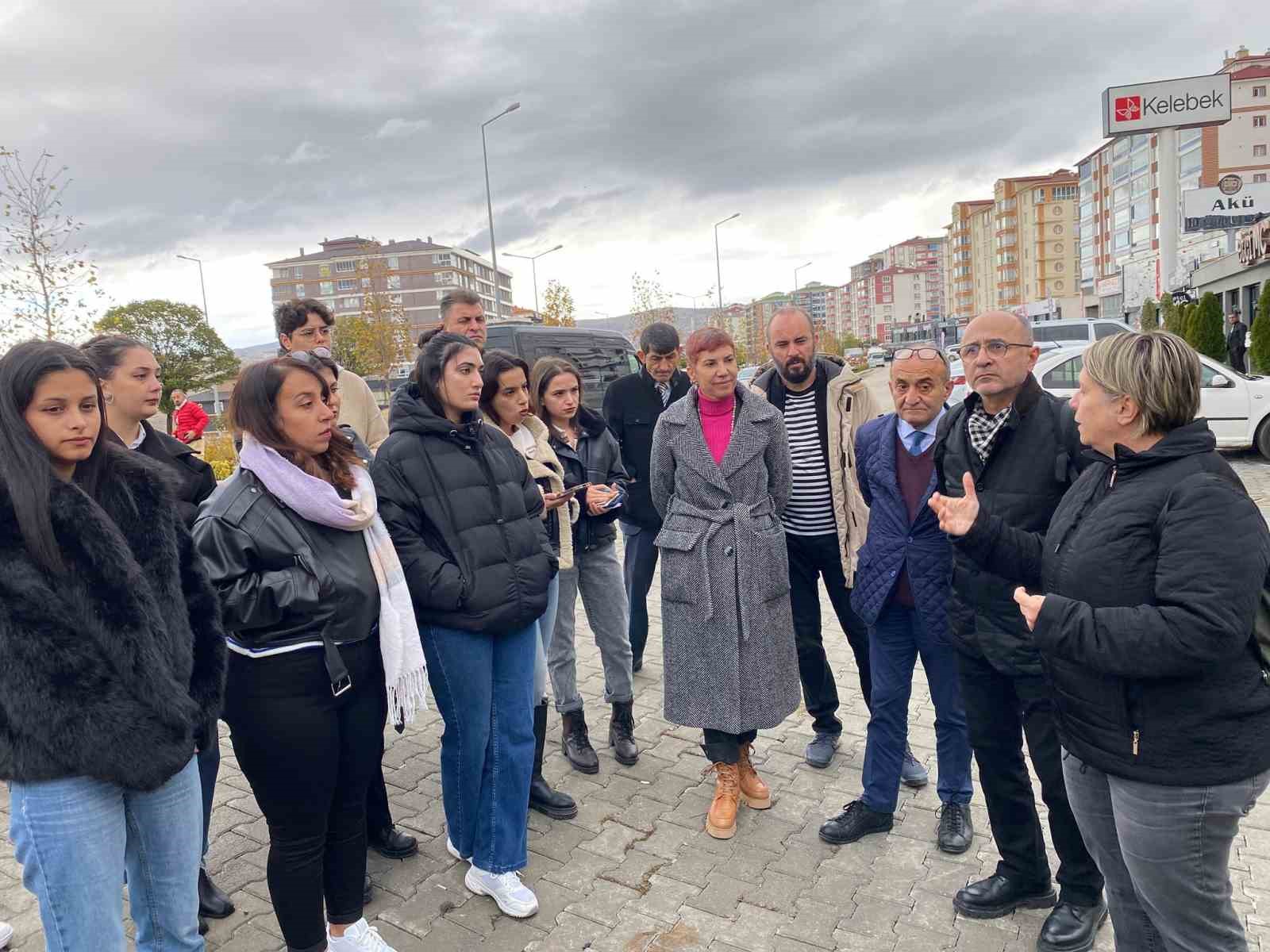 Yozgat’ta geleceğin gazetecilerine eğitim verdi
