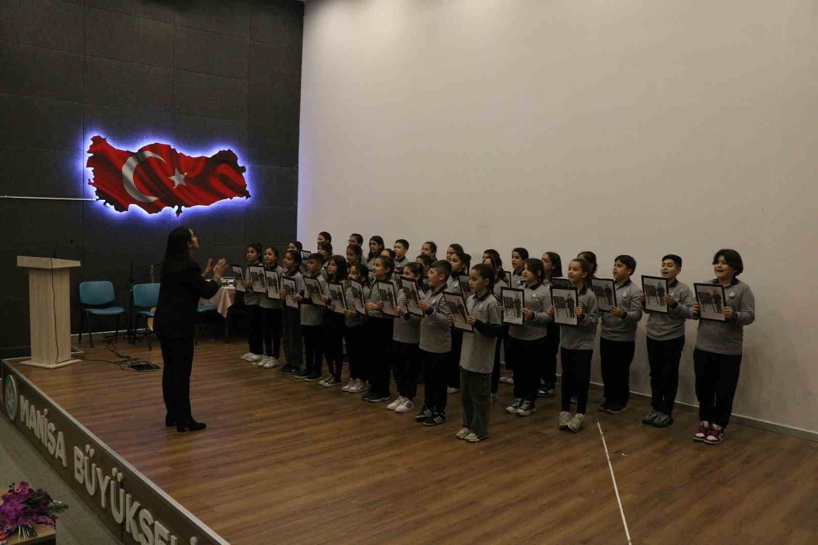 Sarıg&ouml;l&rsquo;de &Ouml;ğretmenler G&uuml;n&uuml; kutlandı

