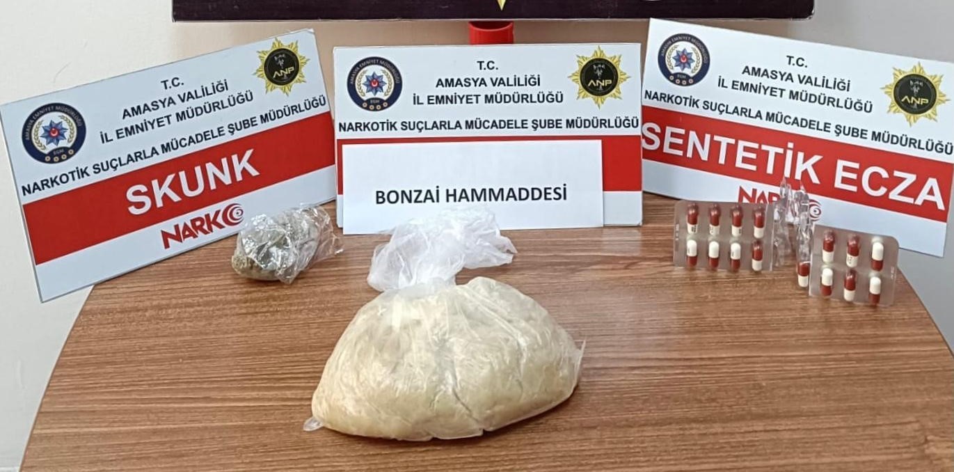 Amasya polisinden uyuşturucu operasyonu: 3 tutuklama