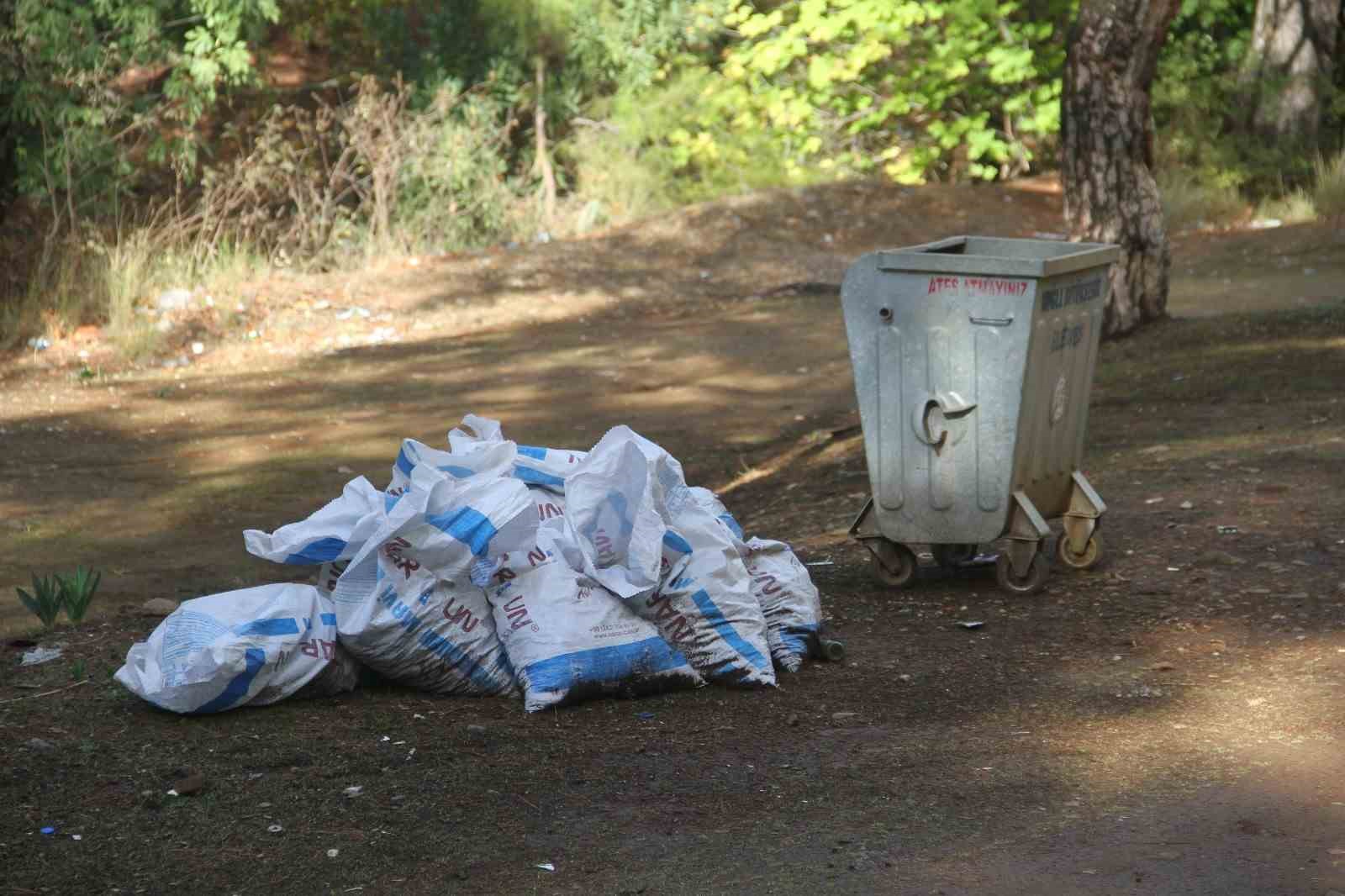 Fethiye’deki mesire alanı çöplüğe döndü
