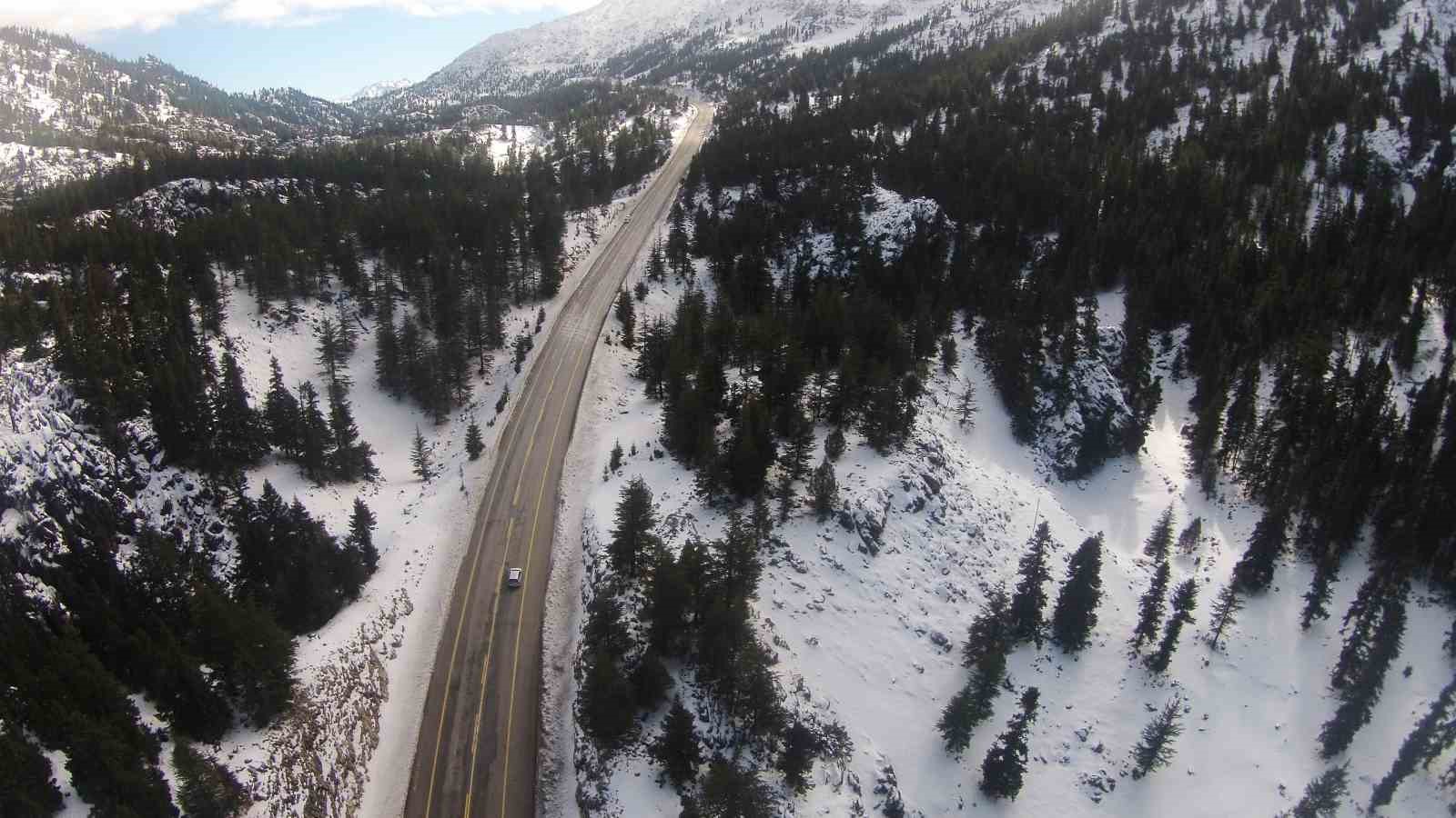 Antalya-Konya karayolu tüm araç trafiğine açıldı
