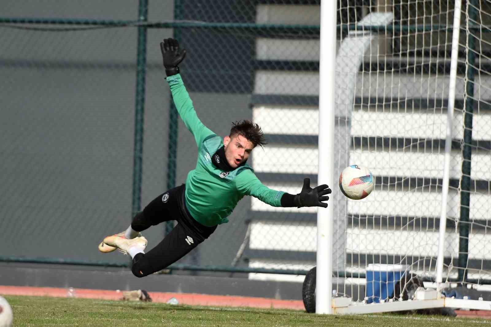 Manisa FK’da Amed maçı hazırlıkları devam ediyor
