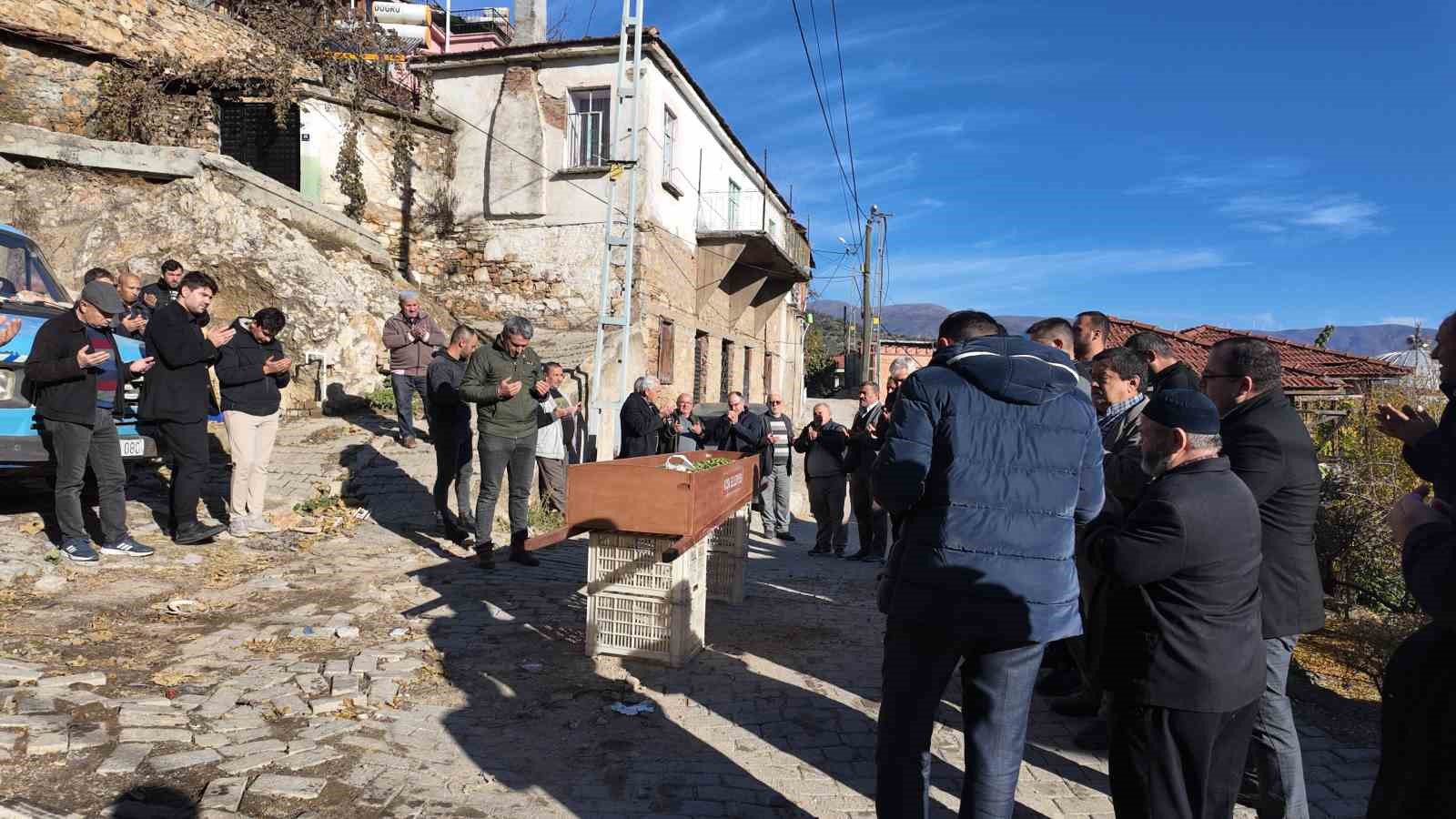 Aydın’da, ölmeden önce selası okutulmuştu
