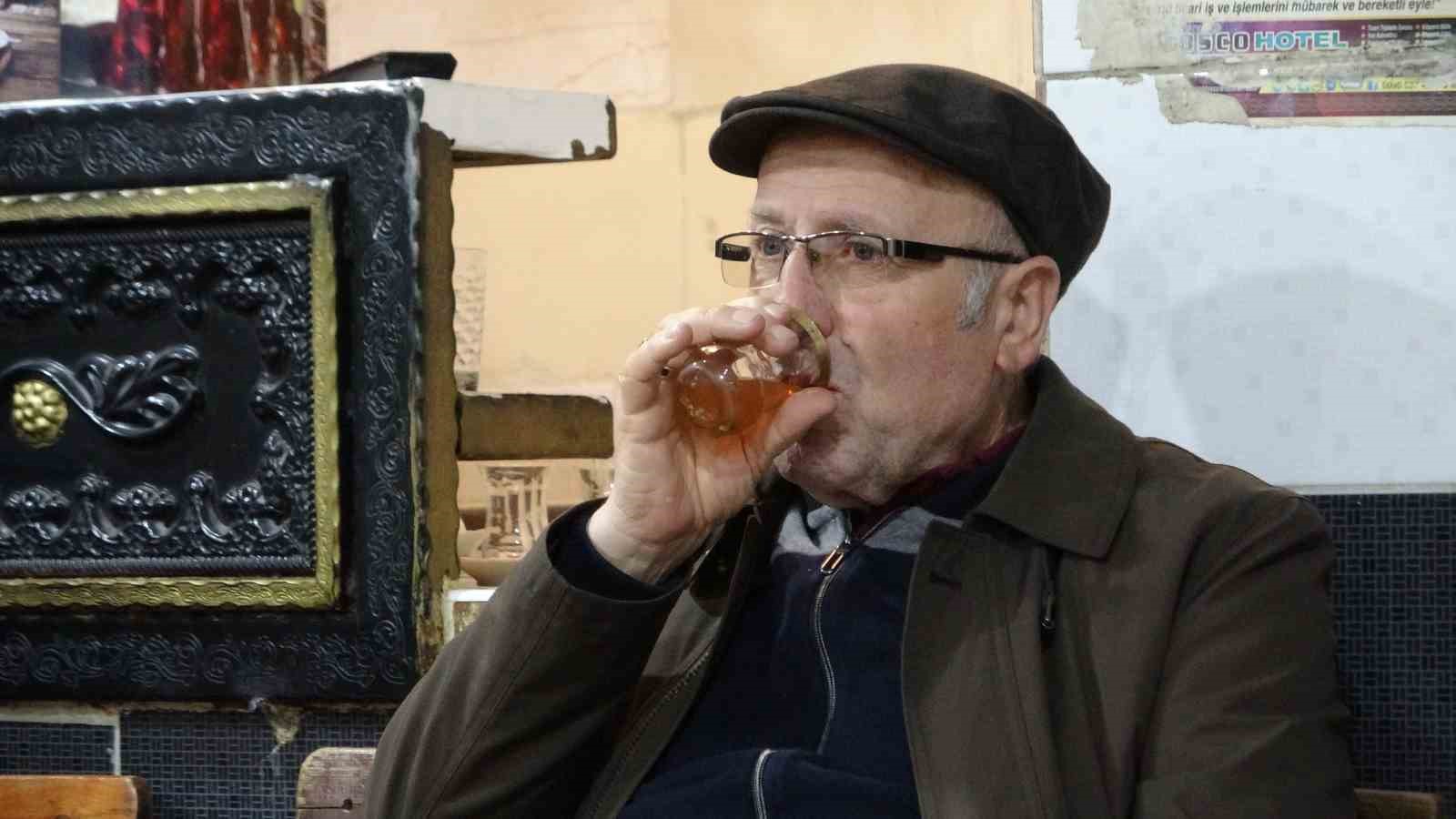 Van&rsquo;da 82 yıllık &ccedil;ay evinde nostaljiye yolculuk
