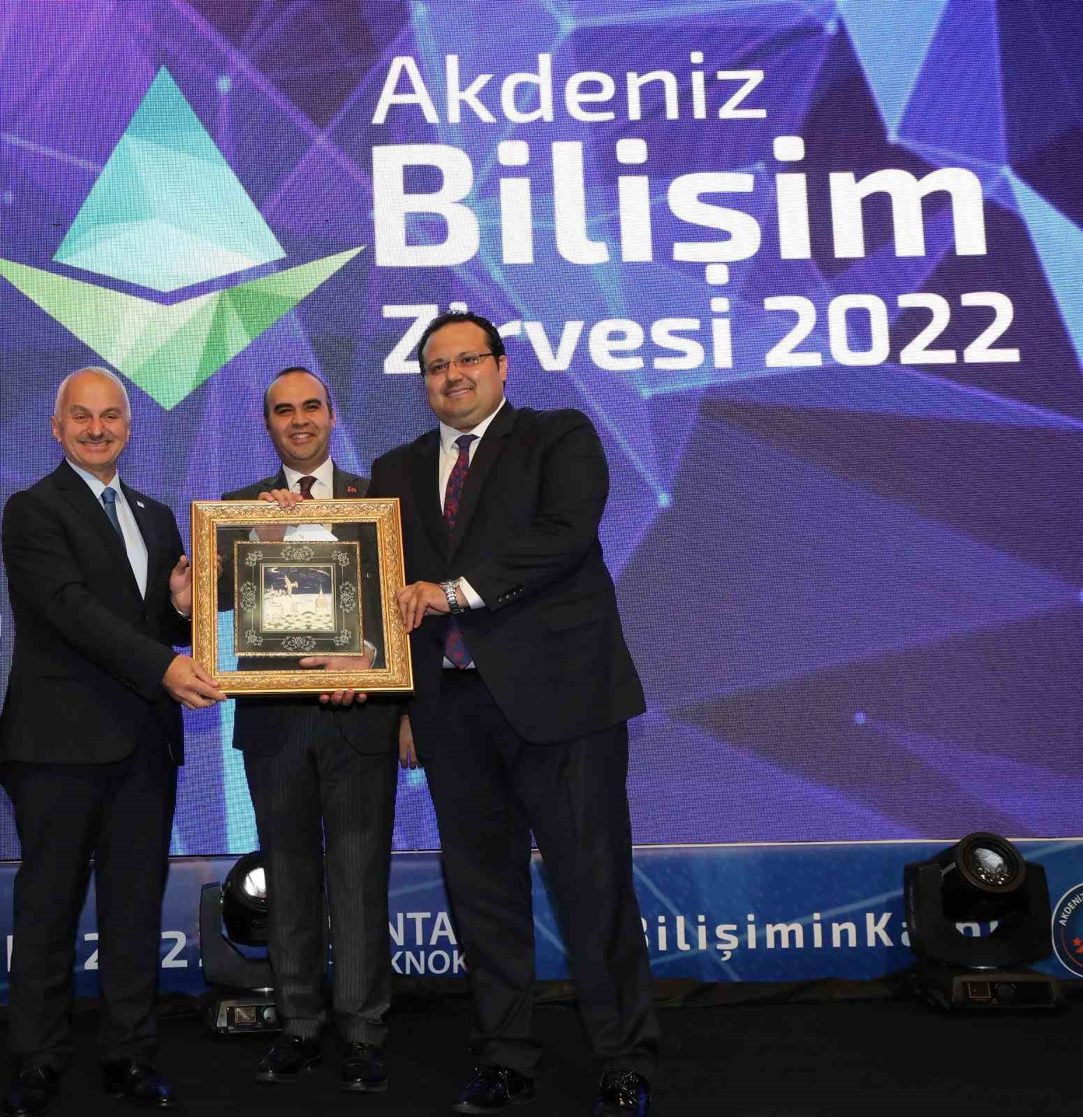 Bilişimin kalbi bir kez daha Antalya’da atacak
