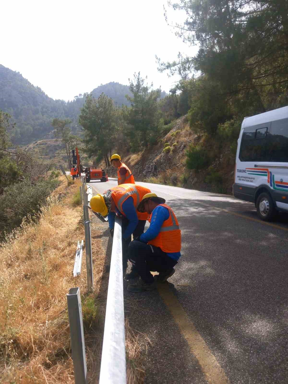 Büyükşehir ‘Güvenli Yollar’ İle Ulaşımı Kolaylaştırıyor
