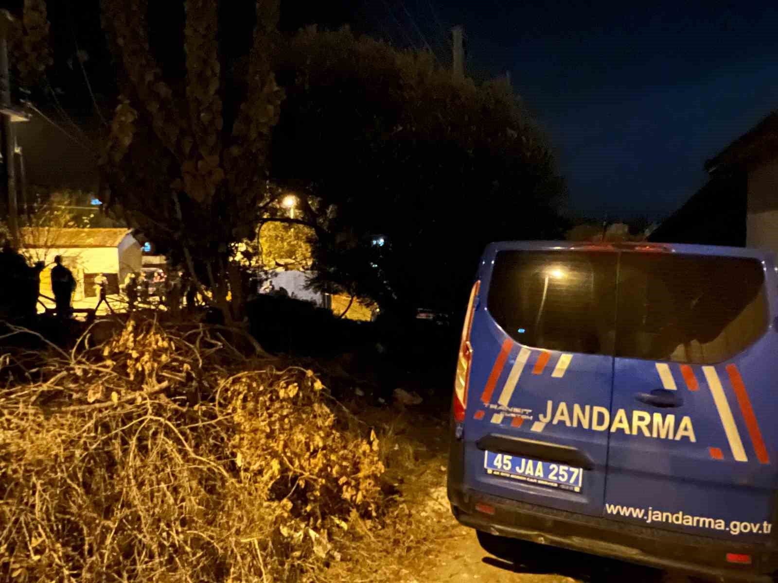 Manisa’da jandarmaya silahlı saldırı: 1 yaralı
