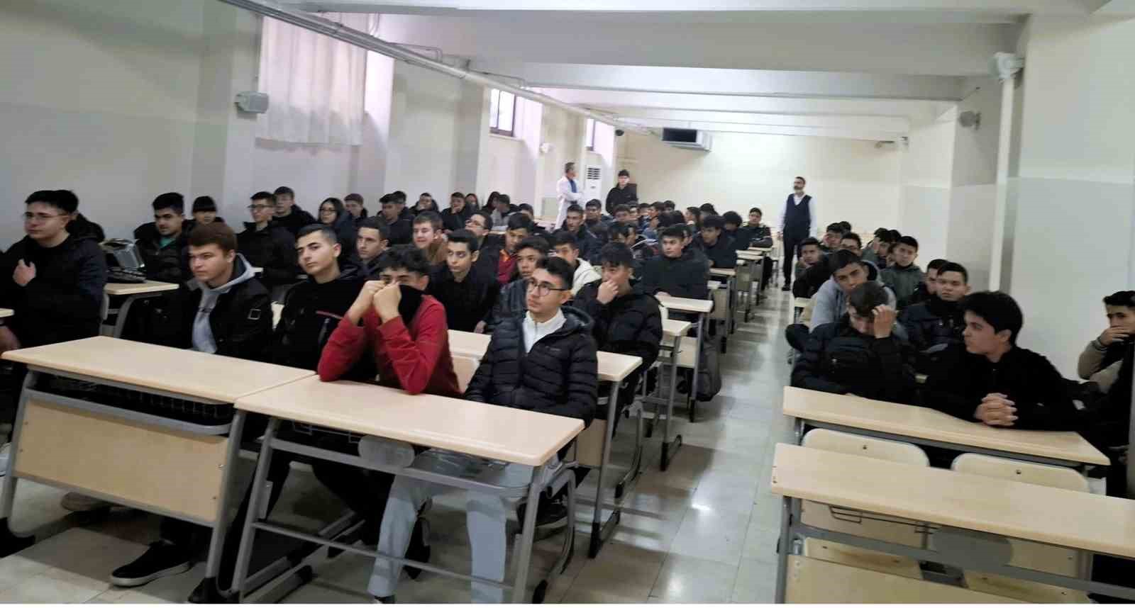 DESOB Başkanvekili &Uuml;&ccedil;g&uuml;l; &ldquo;Esnaflığın geleceği i&ccedil;in b&uuml;y&uuml;k bir adım atıldı&rdquo;
