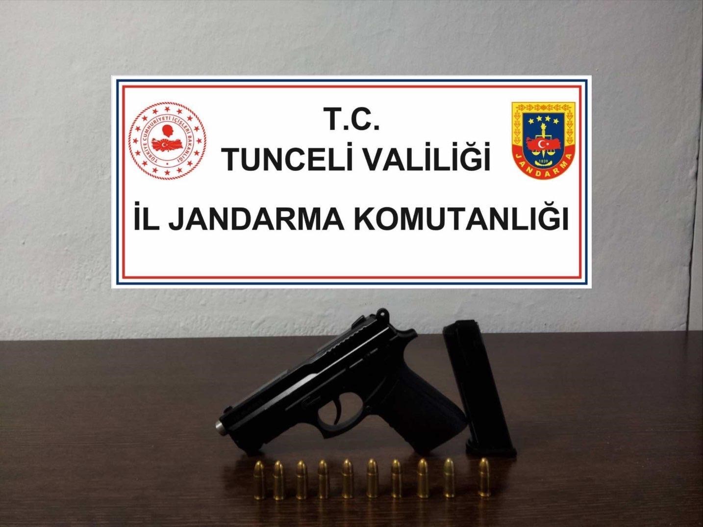 Tunceli’de uyuşturucu ve ruhsatsız silah operasyonu
